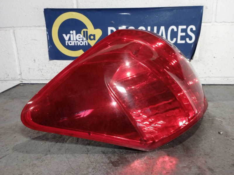 Recambio de piloto trasero izquierdo para toyota auris 1.6 16v cat | 0.06 - ... 1.6 16v cat | 0.06 - ... referencia OEM IAM   