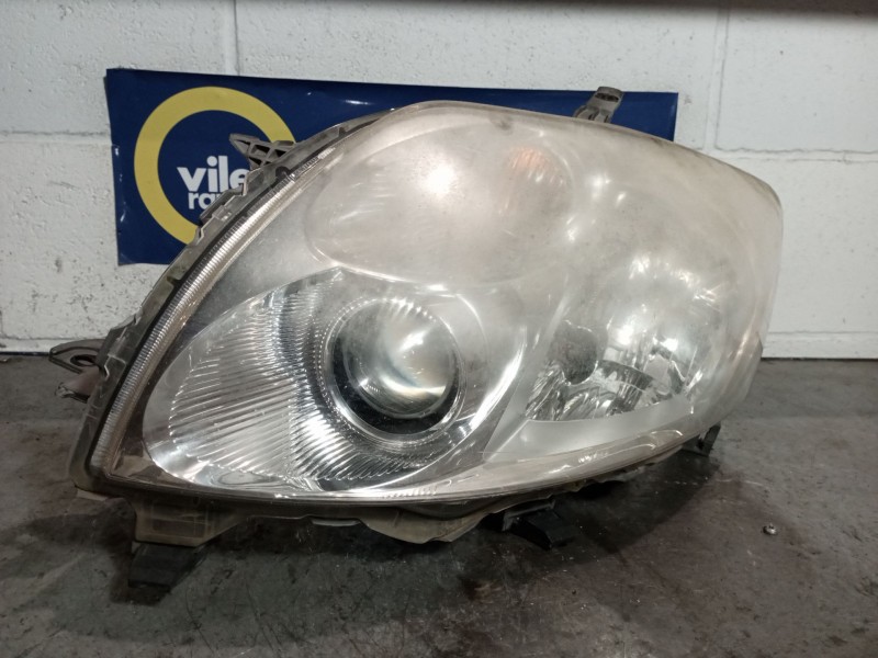 Recambio de faro izquierdo para toyota auris 1.6 16v cat | 0.06 - ... 1.6 16v cat | 0.06 - ... referencia OEM IAM 8115002460  