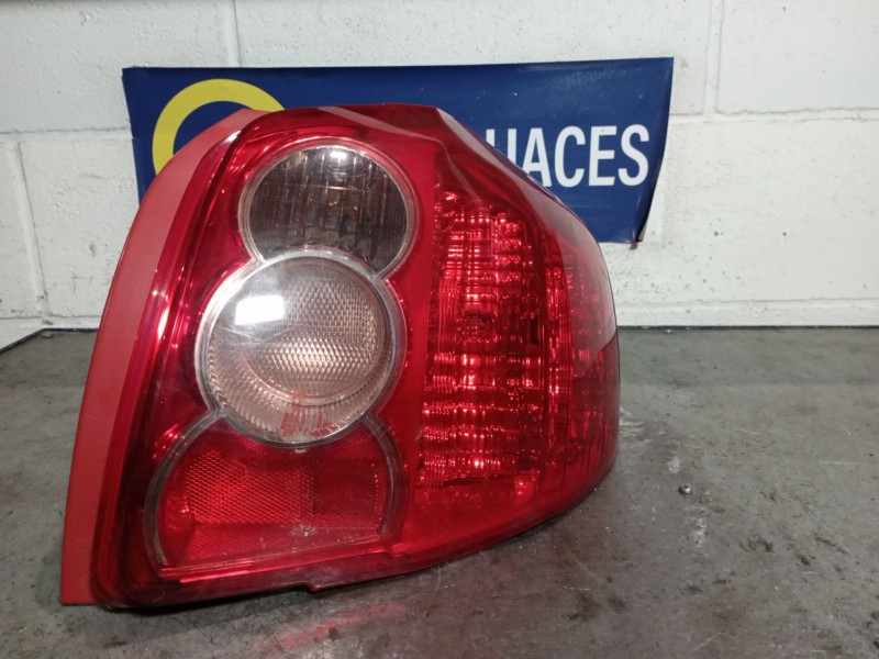 Recambio de piloto trasero derecho para toyota auris 1.6 16v cat | 0.06 - ... 1.6 16v cat | 0.06 - ... referencia OEM IAM   