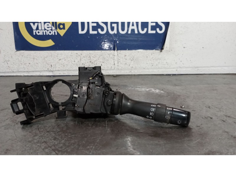 Recambio de mando luces para toyota auris 1.6 16v cat | 0.06 - ... 1.6 16v cat | 0.06 - ... referencia OEM IAM 0229017F245  