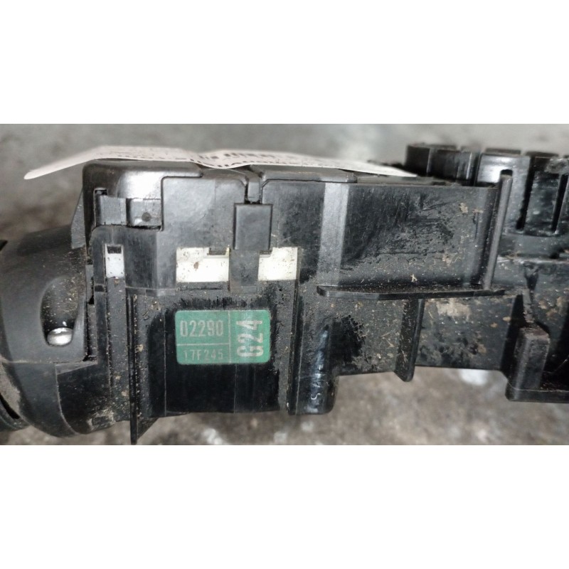 Recambio de mando luces para toyota auris 1.6 16v cat | 0.06 - ... 1.6 16v cat | 0.06 - ... referencia OEM IAM 0229017F245  