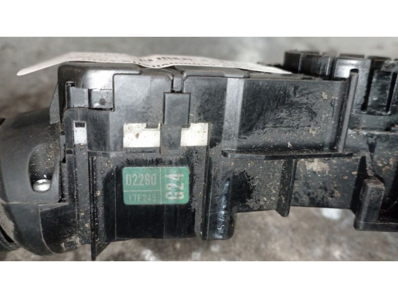 Recambio de mando luces para toyota auris 1.6 16v cat | 0.06 - ... 1.6 16v cat | 0.06 - ... referencia OEM IAM 0229017F245  