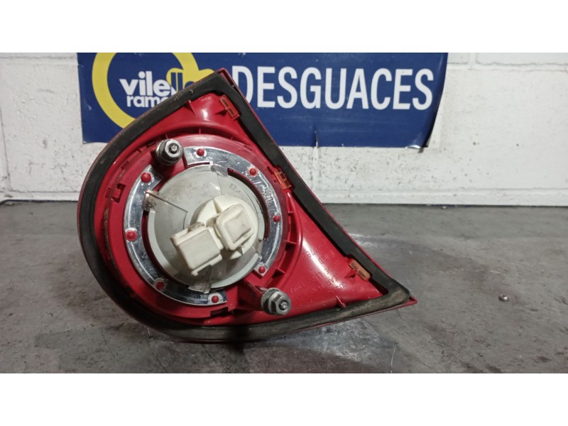 Recambio de piloto porton derecho para volkswagen golf v berlina (1k1) highline | 10.03 - 12.08 highline | 10.03 - 12.08 referen