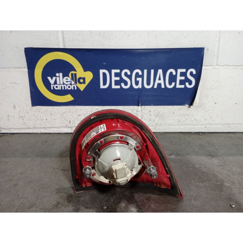 Recambio de piloto porton izquierdo para volkswagen golf v berlina (1k1) highline | 10.03 - 12.08 highline | 10.03 - 12.08 refer