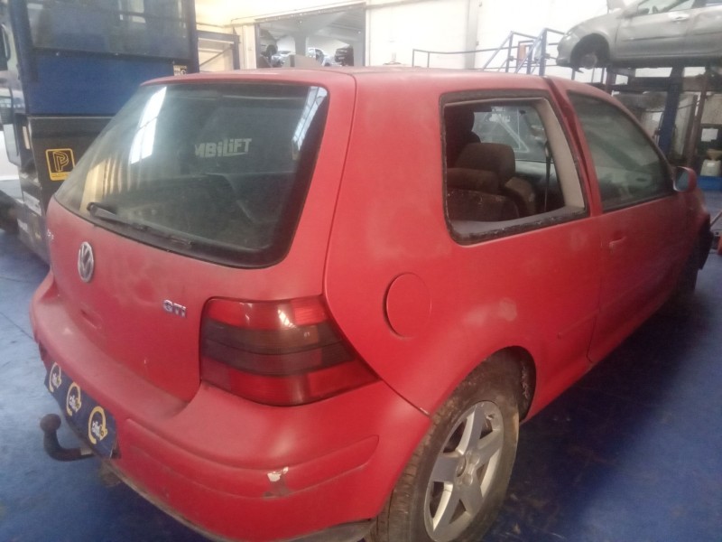 volkswagen golf iv berlina (1j1) del año 1999