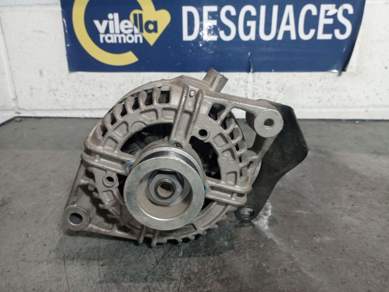 Recambio de alternador para opel astra g berlina 1.6 16v referencia OEM IAM 0124425009  