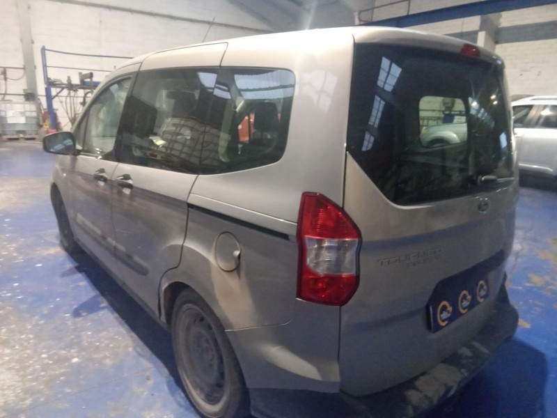ford tourneo courier (c4a)  | 0.13 - ... del año 2015