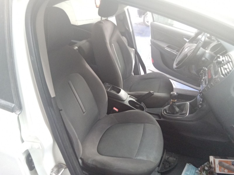 fiat bravo (198) del año 2008