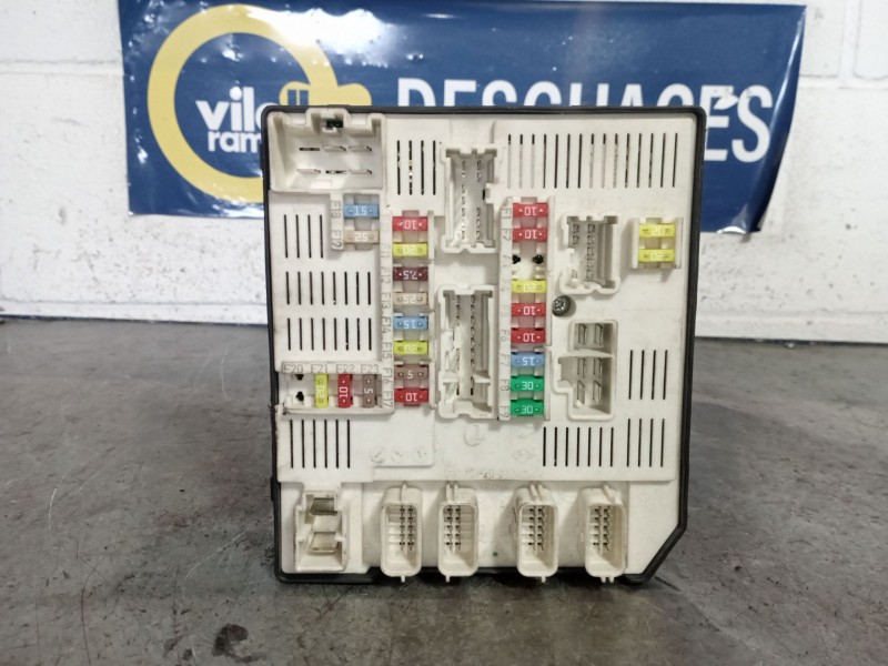 Recambio de centralita usm para renault megane iii berlina 5 p dynamique referencia OEM IAM 284B61871R  