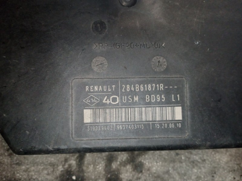 Recambio de centralita usm para renault megane iii berlina 5 p dynamique referencia OEM IAM 284B61871R  