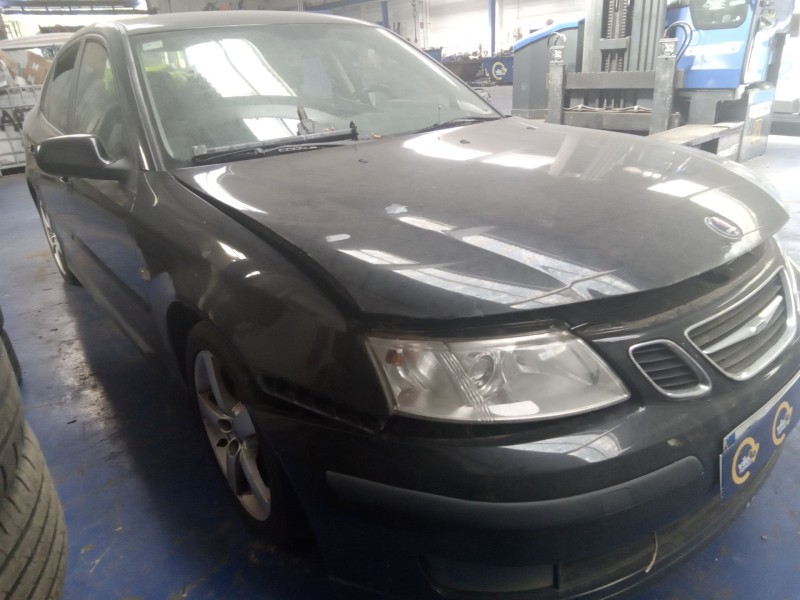 saab 9-3 berlina del año 2003