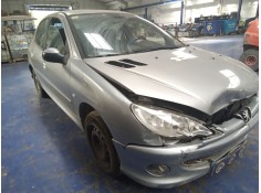 peugeot 206 berlina del año 2004 2