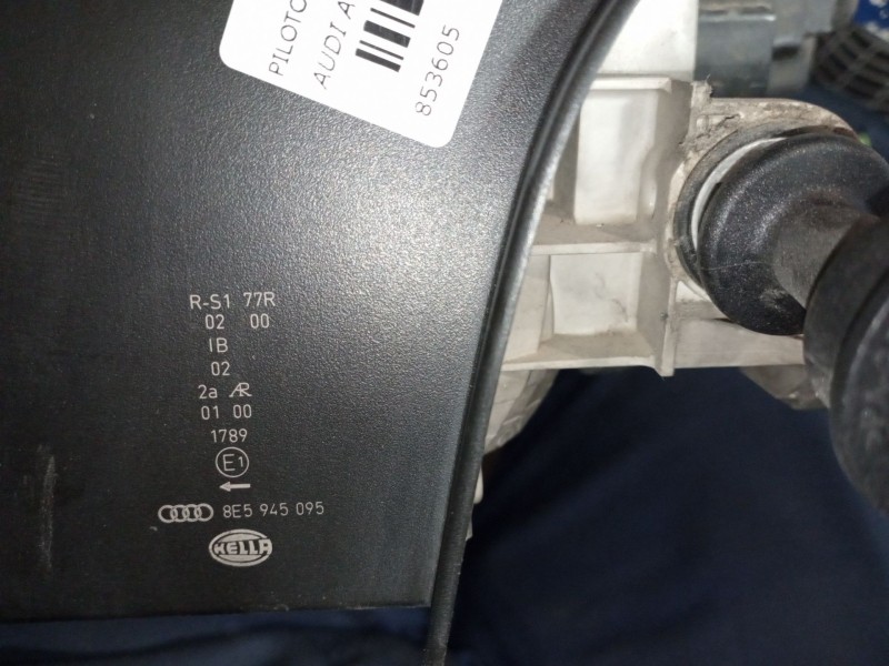 Recambio de piloto trasero izquierdo para audi a4 2.0 tdi 143 multitronic dpf referencia OEM IAM 8E5945095  