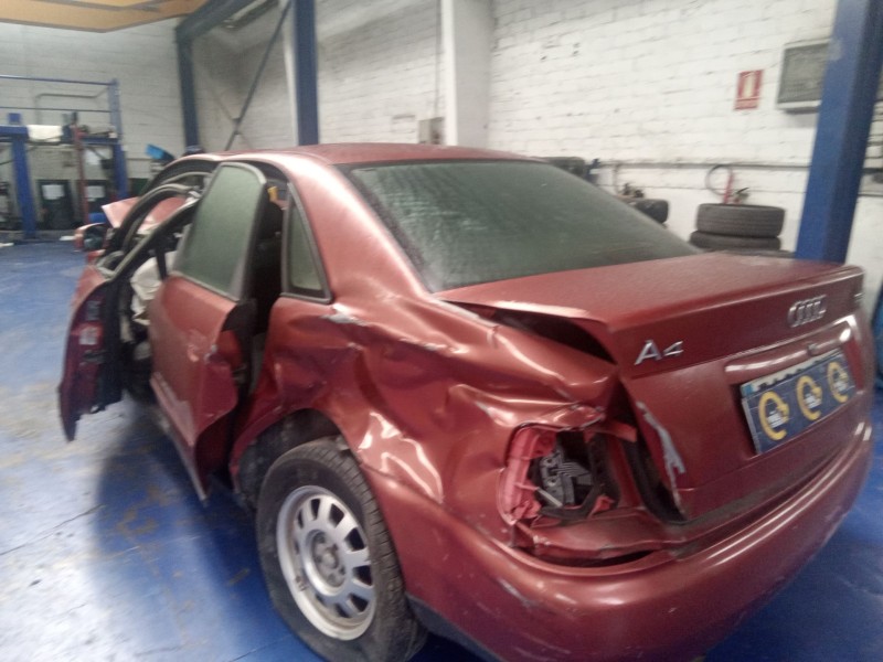 audi a4 berlina (b5) del año 1994