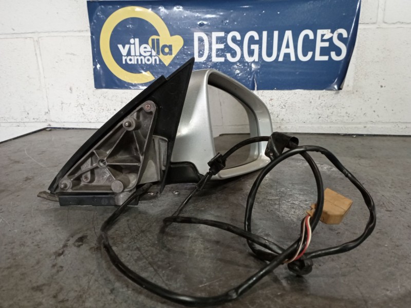 Recambio de retrovisor derecho para audi a4 2.0 tdi 143 multitronic dpf referencia OEM IAM ELECTRICO  