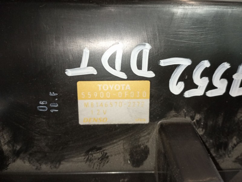 Recambio de mando climatizador para toyota corolla verso (e12) referencia OEM IAM 559000F030  