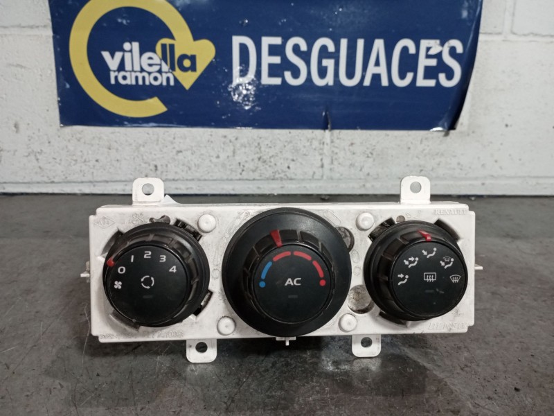 Recambio de mando calefaccion aire acondicionado para renault master 120.28 l1 h1 referencia OEM IAM 275100013R  