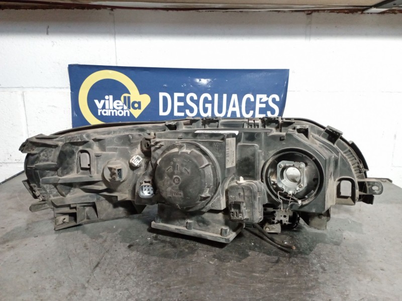 Recambio de faro izquierdo para volvo s60 berlina 2.4 diesel cat referencia OEM IAM XENON  