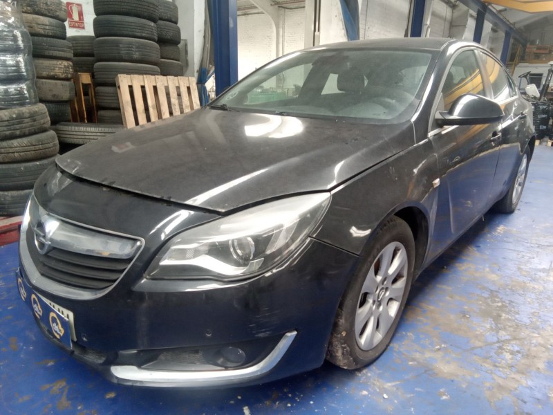 opel insignia berlina del año 2015
