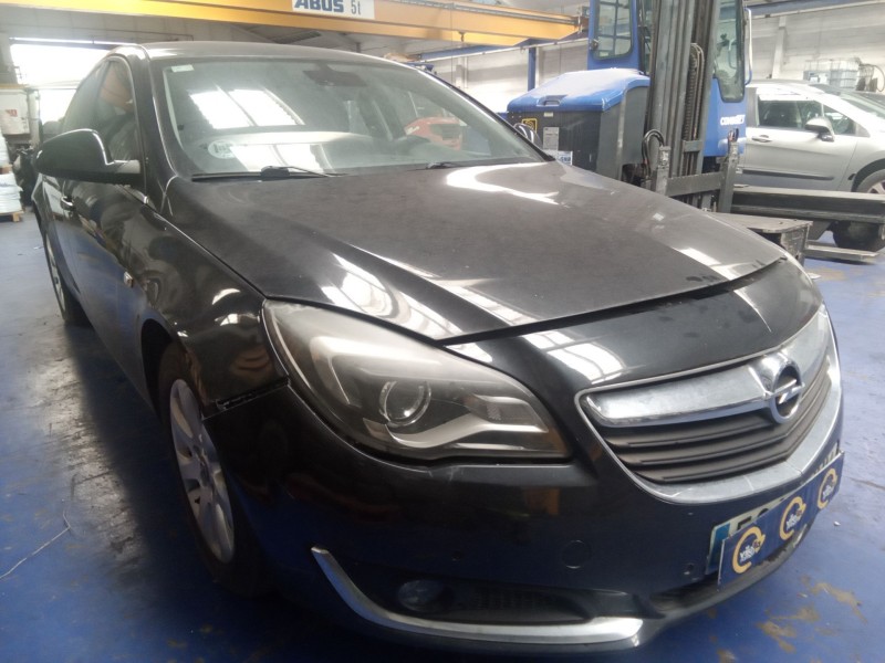opel insignia berlina del año 2015