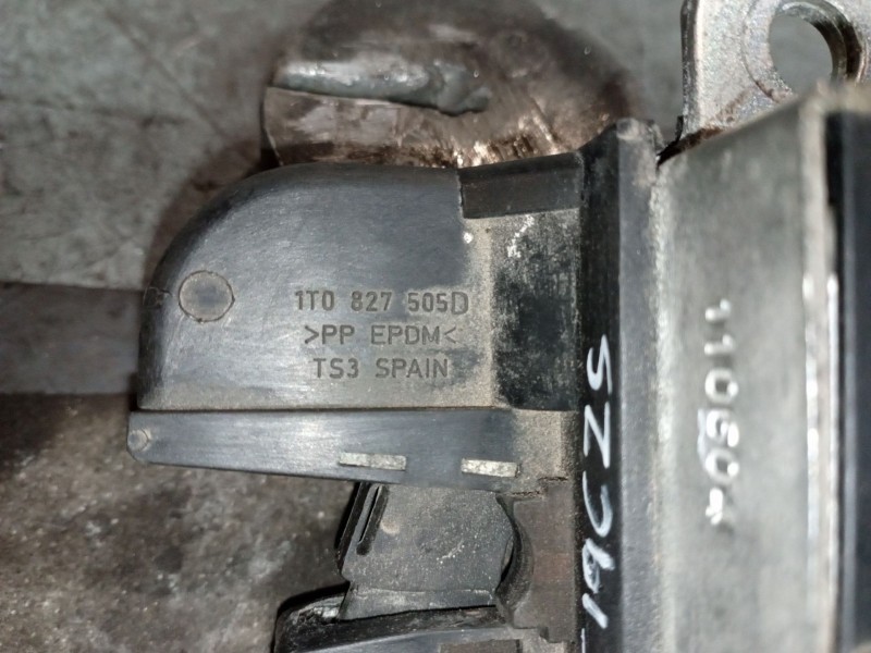 Recambio de cerradura maletero porton para volkswagen touran (1t1) 2.0 tdi referencia OEM IAM 1T0827505D  