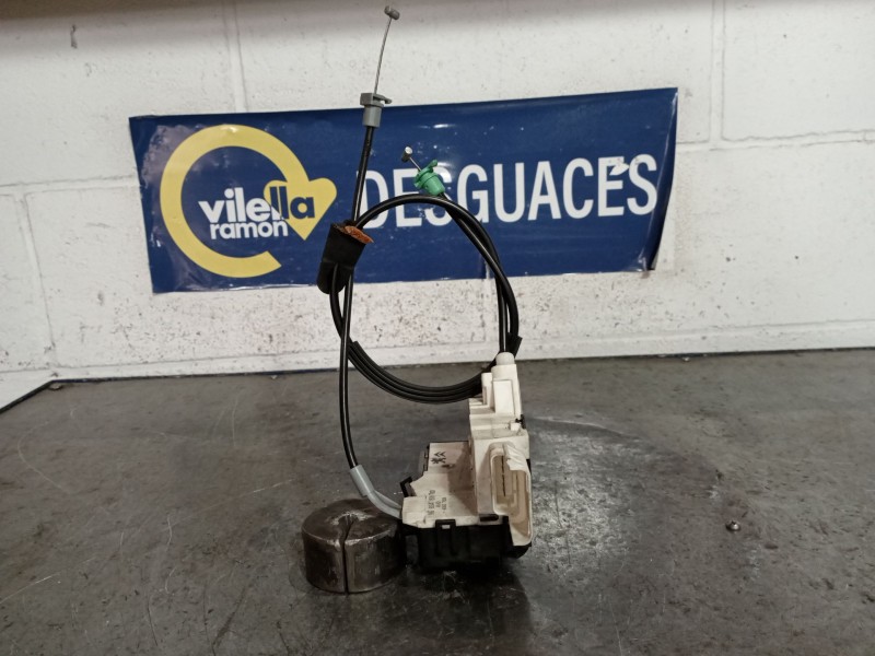 Recambio de cerradura puerta delantera derecha para citroen c4 1.6 hdi 90 cool referencia OEM IAM   