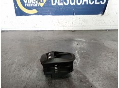 Recambio de mando elevalunas delantero izquierdo para peugeot 206 berlina xr referencia OEM IAM    2