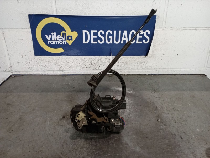 Recambio de cerradura puerta delantera izquierda para volkswagen golf iv berlina (1j1) 1.6 referencia OEM IAM   