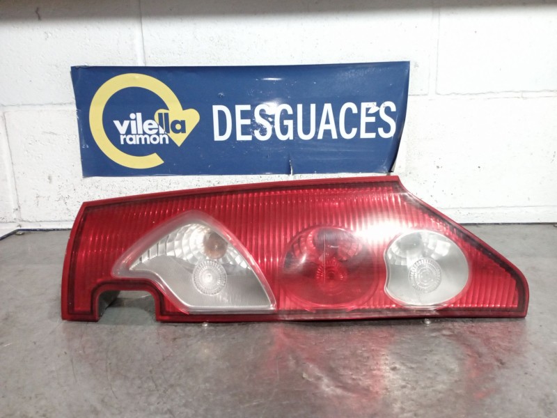 Recambio de piloto trasero derecho para renault kangoo expression referencia OEM IAM   