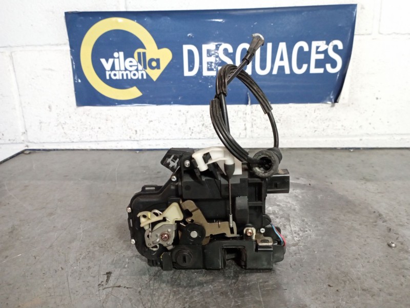 Recambio de cerradura puerta trasera izquierda para volkswagen golf iv berlina (1j1) 1.6 referencia OEM IAM   