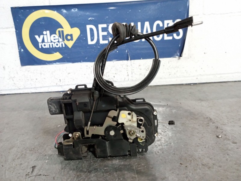 Recambio de cerradura puerta delantera derecha para volkswagen golf iv berlina (1j1) 1.6 referencia OEM IAM   