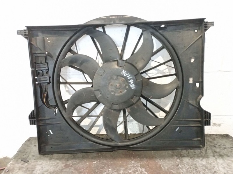 Recambio de electroventilador para mercedes clase e (w211) berlina 3.0 cdi cat referencia OEM IAM 1137328108  