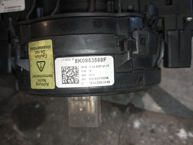 Recambio de anillo airbag para audi a5 2.0 tfsi 211 referencia OEM IAM 8K0953568F  