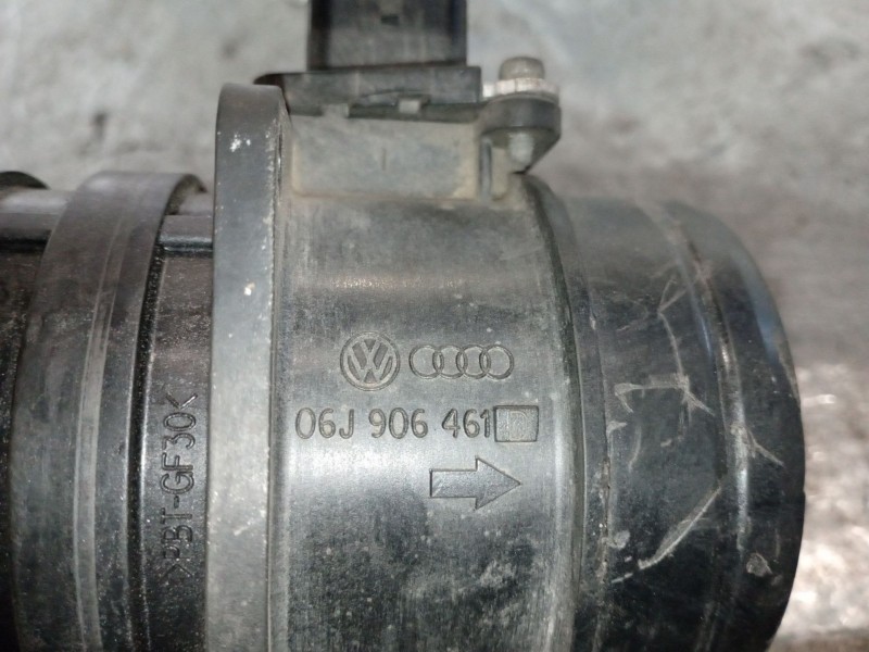 Recambio de caudalimetro para audi a5 2.0 tfsi 211 referencia OEM IAM 06J906461D  