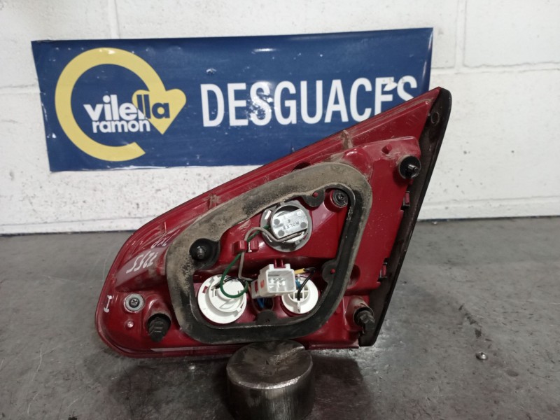 Recambio de piloto porton izquierdo para kia ceed  | 0.12 - ...  | 0.12 - ... referencia OEM IAM   