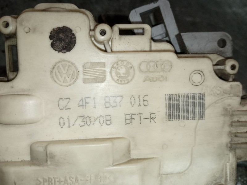 Recambio de cerradura puerta delantera derecha para audi a3 (8p) 2.0 tdi ambition referencia OEM IAM 4F1837016  