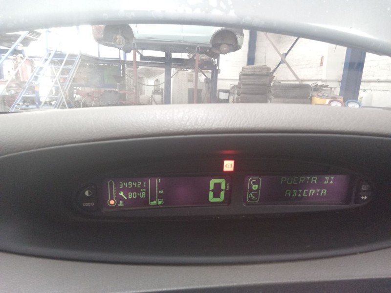 citroen xsara picasso del año 2000