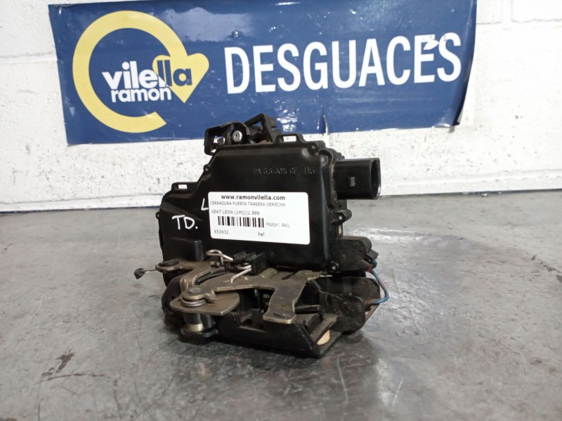 Recambio de cerradura puerta trasera derecha para seat leon (1m1) 1.6 referencia OEM IAM   