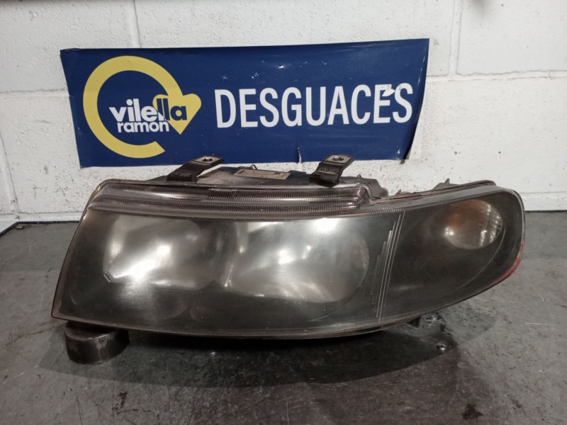 Recambio de faro izquierdo para seat leon (1m1) 1.6 referencia OEM IAM 1M1941001D  