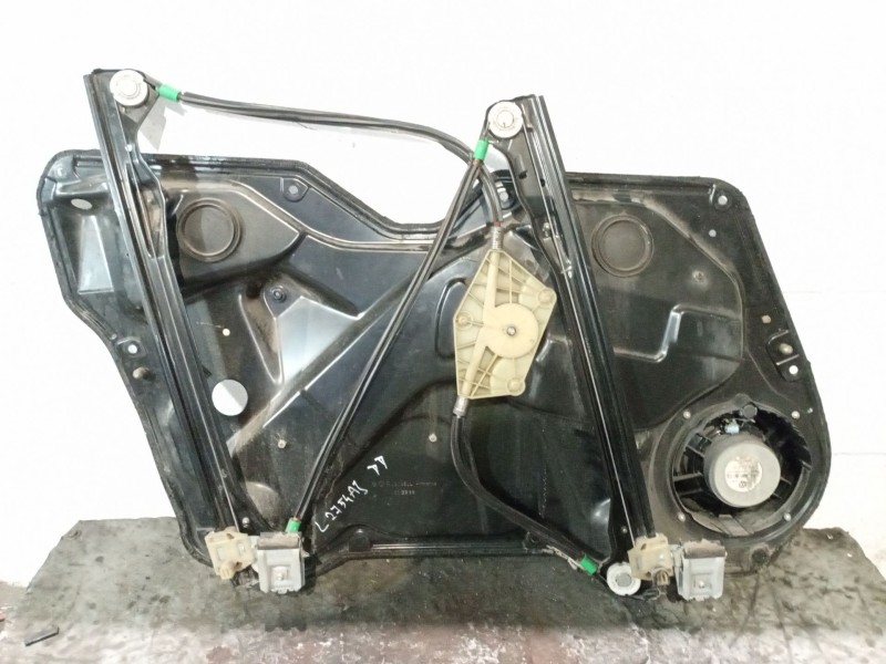 Recambio de elevalunas delantero derecho para seat leon (1m1) 1.6 referencia OEM IAM 1M0837756  