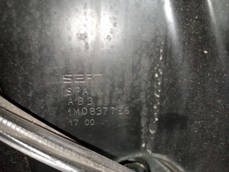 Recambio de elevalunas delantero derecho para seat leon (1m1) 1.6 referencia OEM IAM 1M0837756  