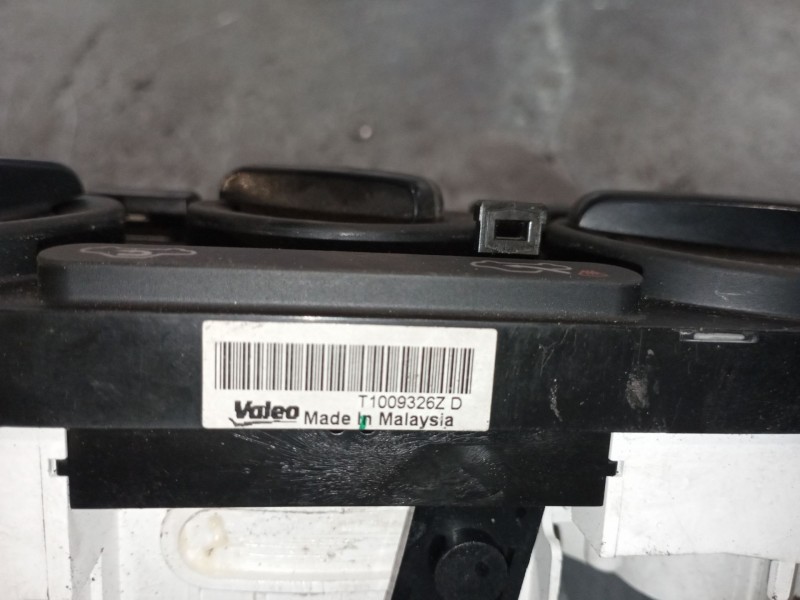 Recambio de mando calefaccion aire acondicionado para nissan nv 200 (m20) kasten comfort referencia OEM IAM T1009326ZD  