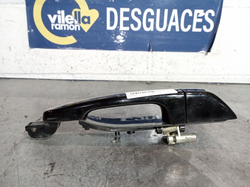 Recambio de maneta exterior delantera derecha para kia carnival 2.9 crdi vgt concept referencia OEM IAM   