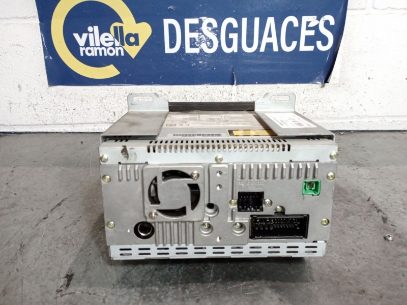 Recambio de sistema audio radio cd para kia carnival 2.9 crdi vgt concept referencia OEM IAM LAN-8660EK  