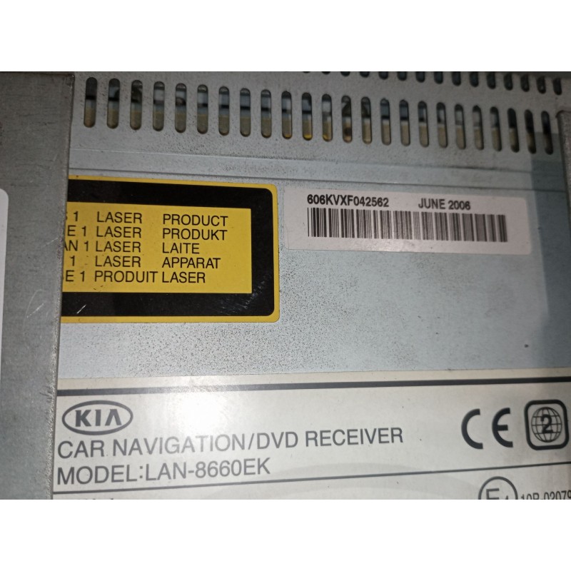 Recambio de sistema audio radio cd para kia carnival 2.9 crdi vgt concept referencia OEM IAM LAN-8660EK  