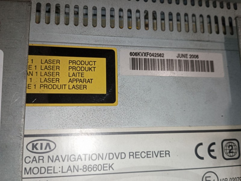 Recambio de sistema audio radio cd para kia carnival 2.9 crdi vgt concept referencia OEM IAM LAN-8660EK  