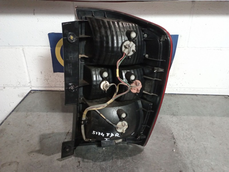 Recambio de piloto trasero izquierdo para kia carnival 2.9 crdi vgt concept referencia OEM IAM   