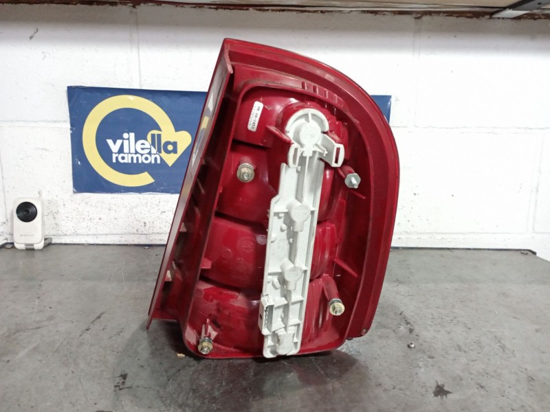 Recambio de piloto trasero izquierdo para skoda fabia (6y2/6y3) referencia OEM IAM 6Y6945095D  