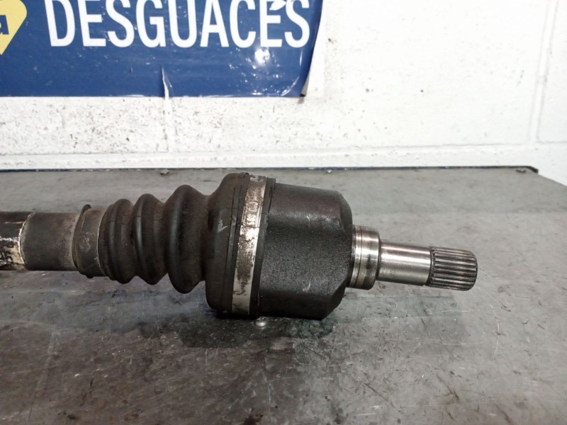 Recambio de transmision delantera izquierda para peugeot 308 1.6 hdi fap cat (9hz / dv6ted4) referencia OEM IAM   