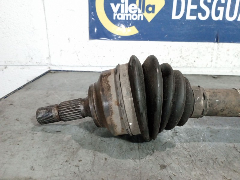 Recambio de transmision delantera derecha para peugeot 207 1.6 hdi referencia OEM IAM 9656135080  